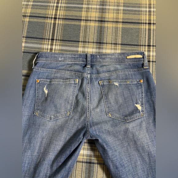 Pilcro Distressed Hyphen Jeans - Picture 7 of 10